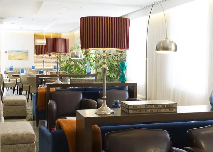 Prima Royale Hotel